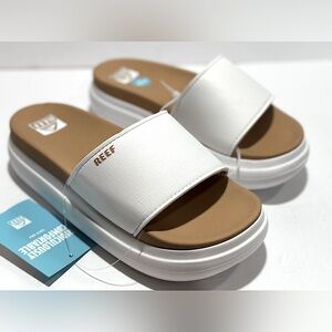 REEF CUSHION BONDI BAY - Women’s Size 9